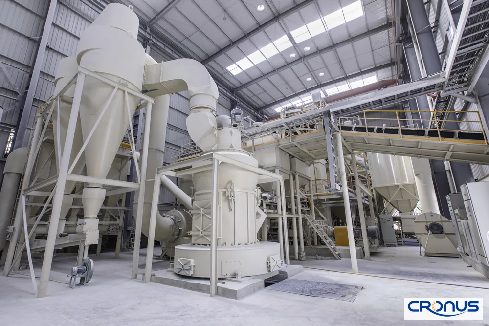 Crusher for quartz powder processing